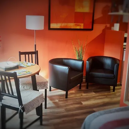 La Casa Del Pintor Aparthotel 3*